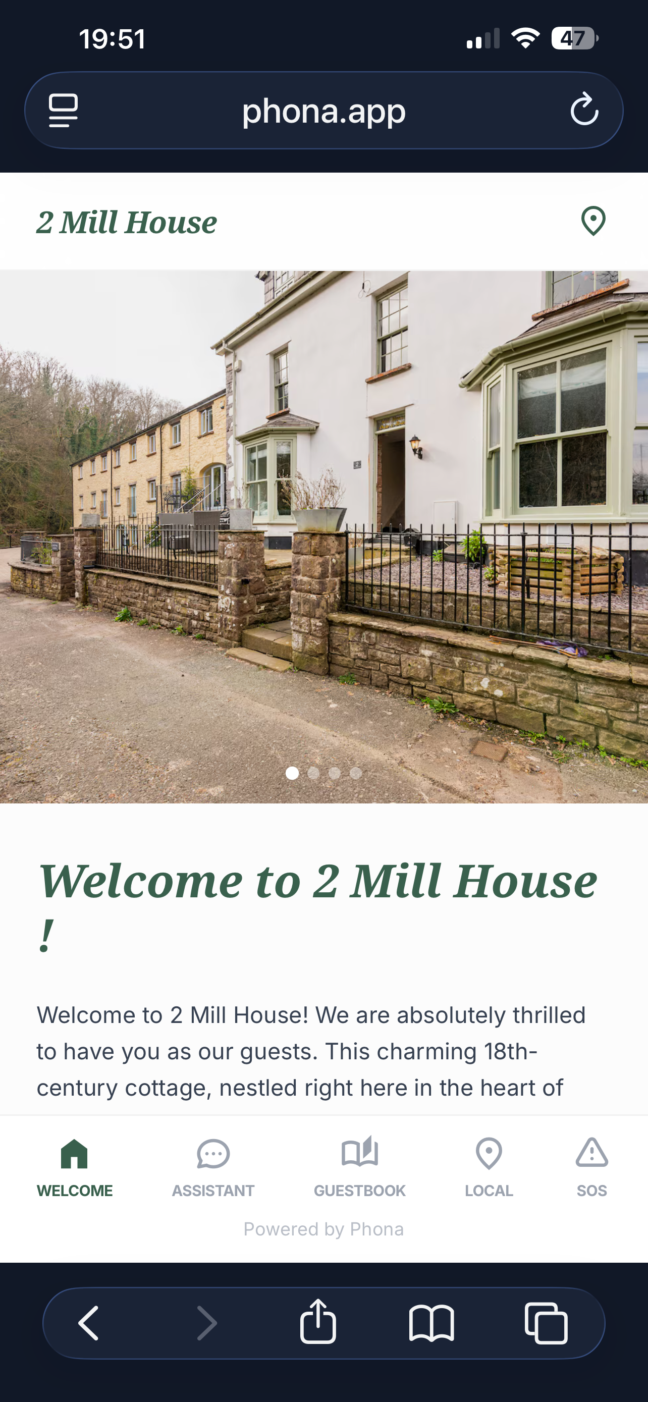 Welcome tab: photo carousel, property details, and AI-generated welcome message